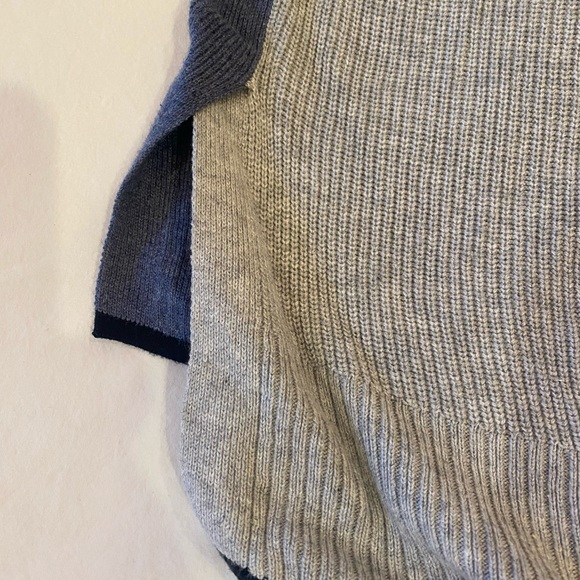 Two-tone Talbots sweater - Picture 7 of 7